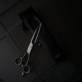 Kyone Schaar 810B Black 5.7 - KOOS • alles voor de kapper - Kyone - Kappersschaar